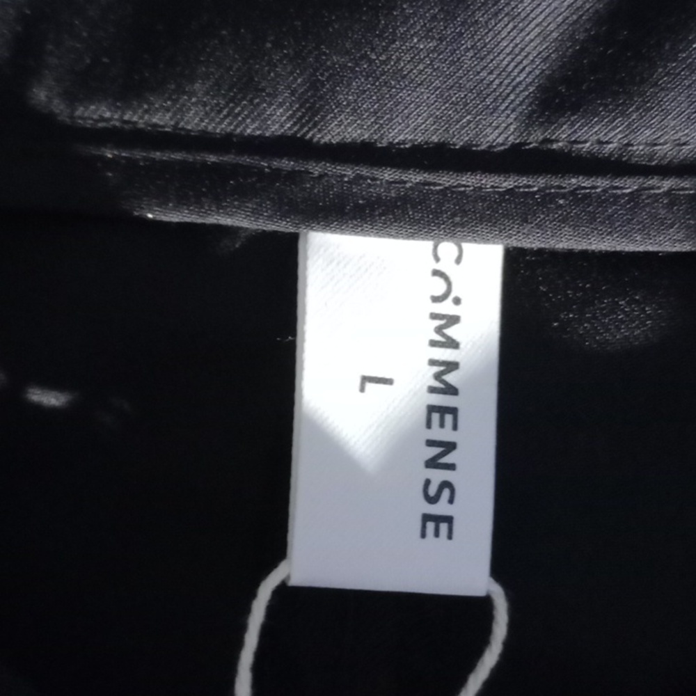 BNWT Commense wide leg black pants with diagonal flap size large - Picture 4 of 11